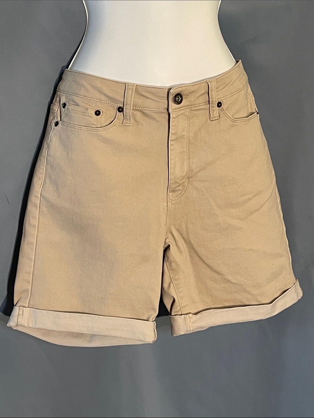 DKNY Tan Rolled-Hem High-Rise Women's Shorts